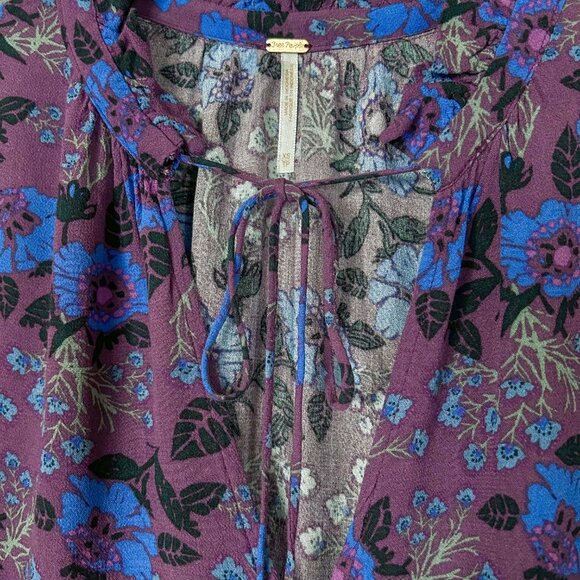 Free People Magic Mystery Top Bell Sleeve Floral Print πΊπ - Picture 6 of 6
